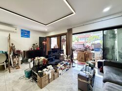 Daisy Park (D13), Terrace #512150861